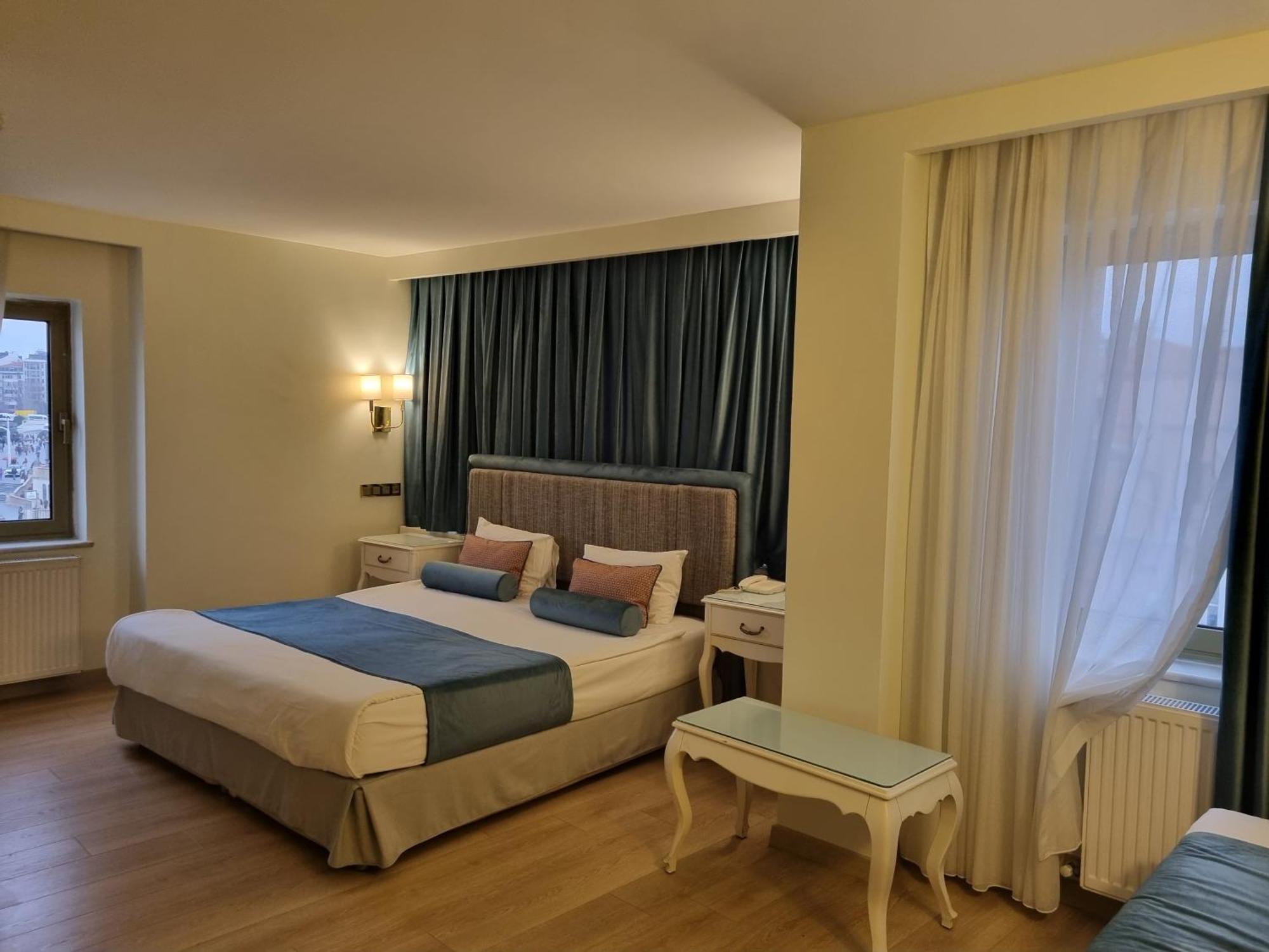 Taximtown Hotel — Foto’s 2